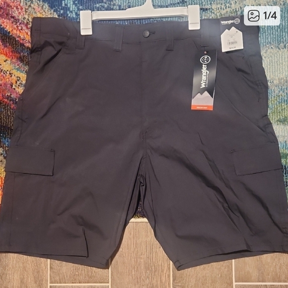 Wrangler Other - Wrangler Men's Dark Gray Cargo Shorts
